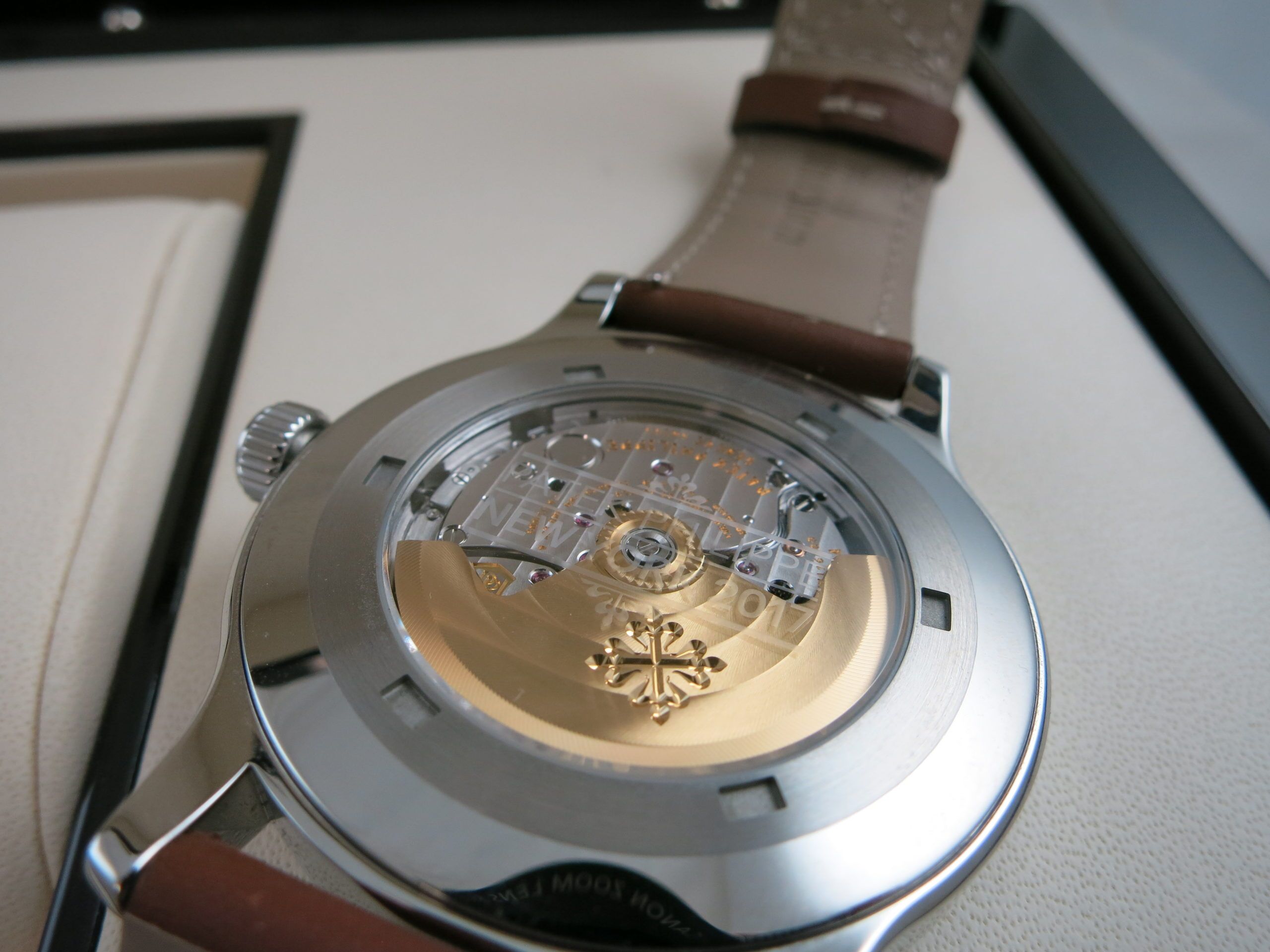 Patek Philippe Limited Edition 5522a Pilot Watch Complete Unworn - Image 7