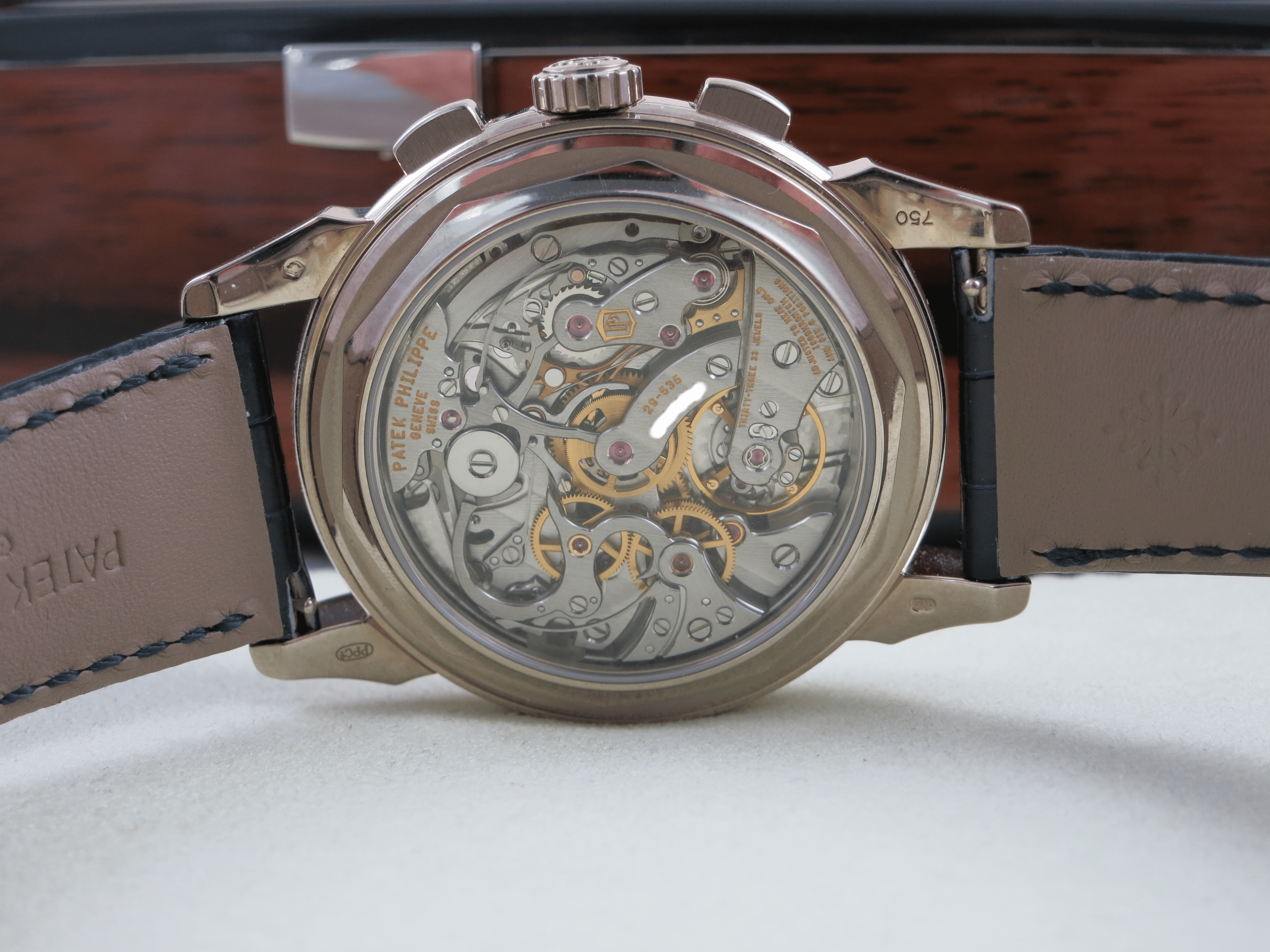 Patek Philippe 5270G Perpetual Calendar Chronograph Blue Dial Complete Set - Image 11