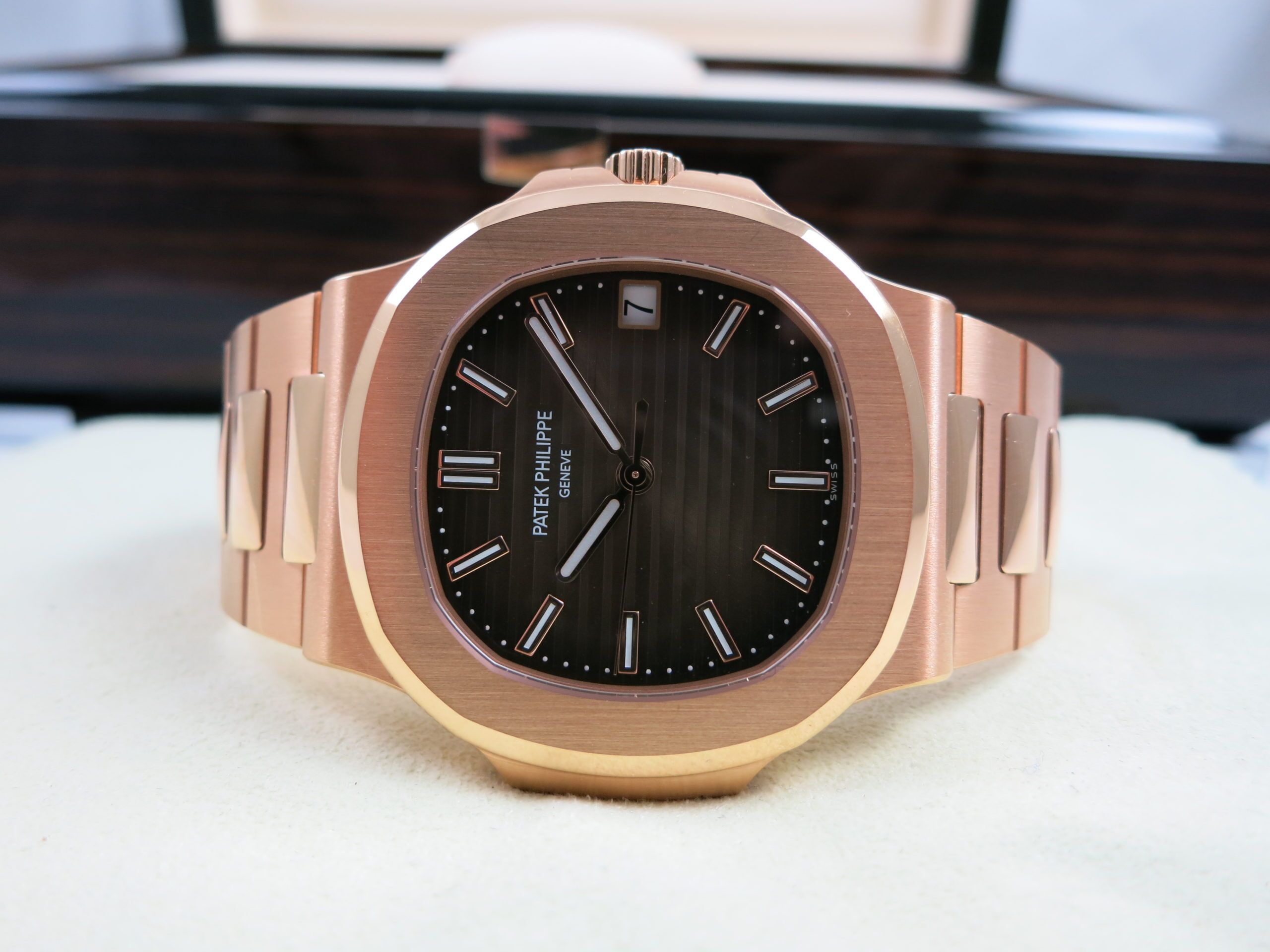 Patek Philippe Nautilus 5711/1R Complete - Image 10