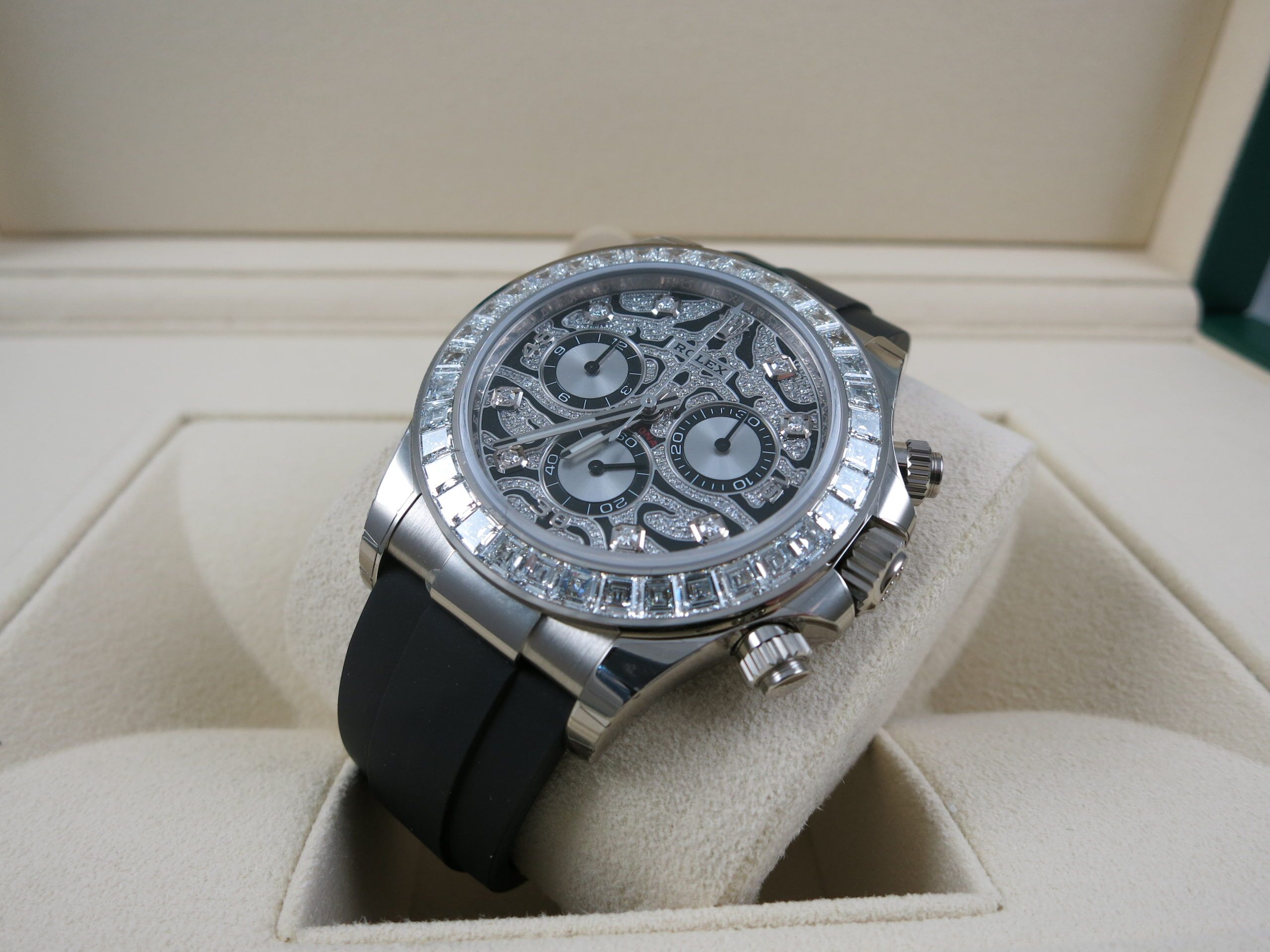 Rolex Daytona 116589TBR Eye of the Tiger White Gold Unworn - Image 3